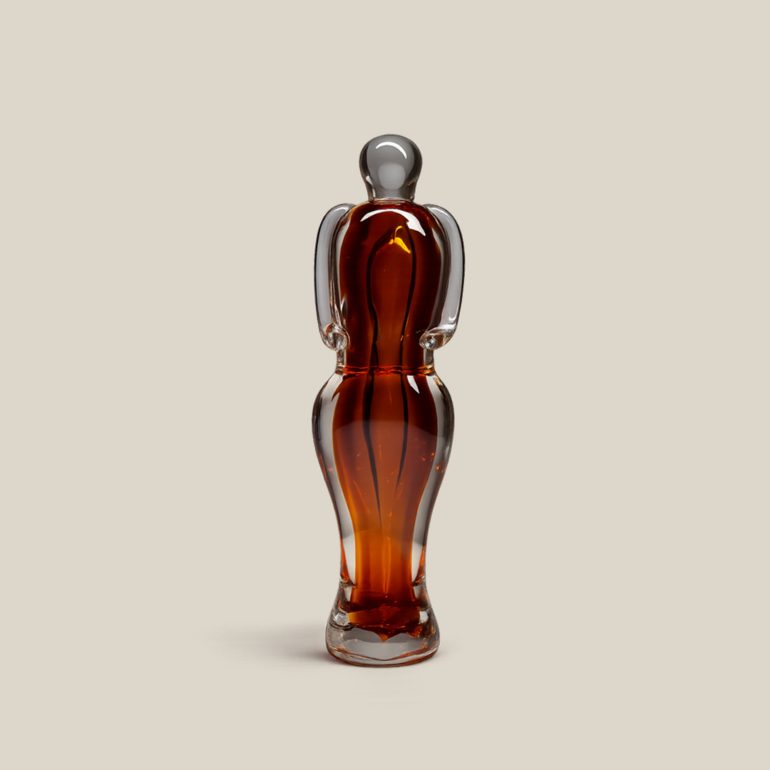Honey Regina Vase