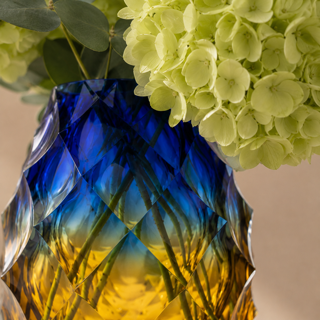 Dusk and Dawn Vase